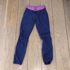 ivivva purple sweatpants. kids sz 10.